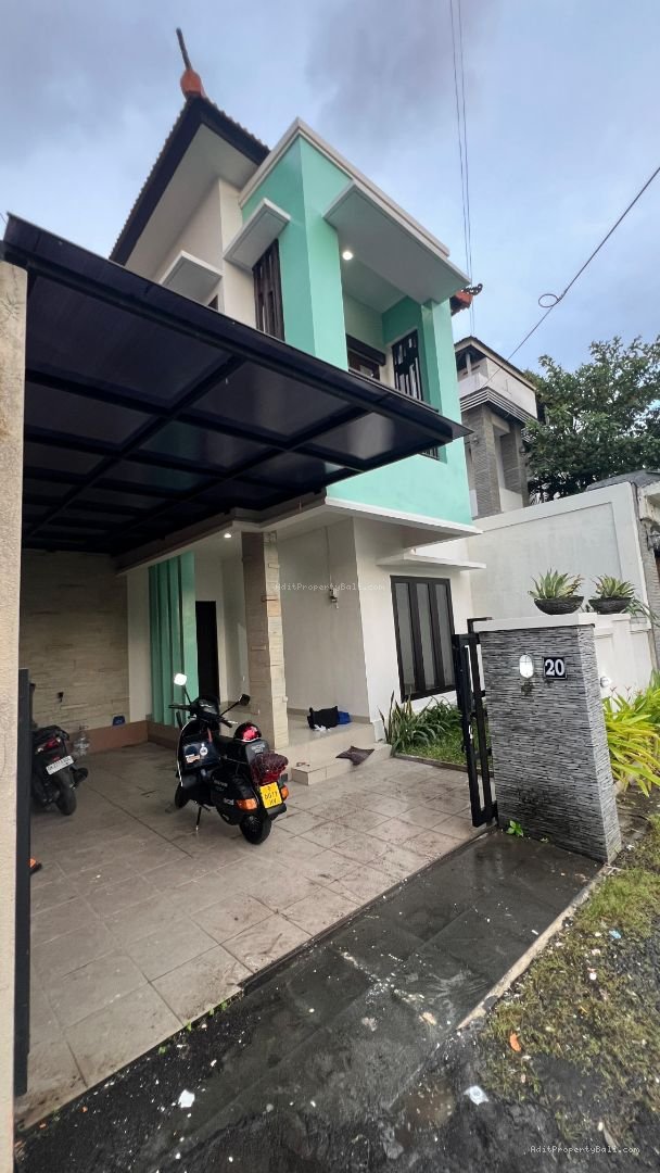 Rumah tukad badung renon denpasar