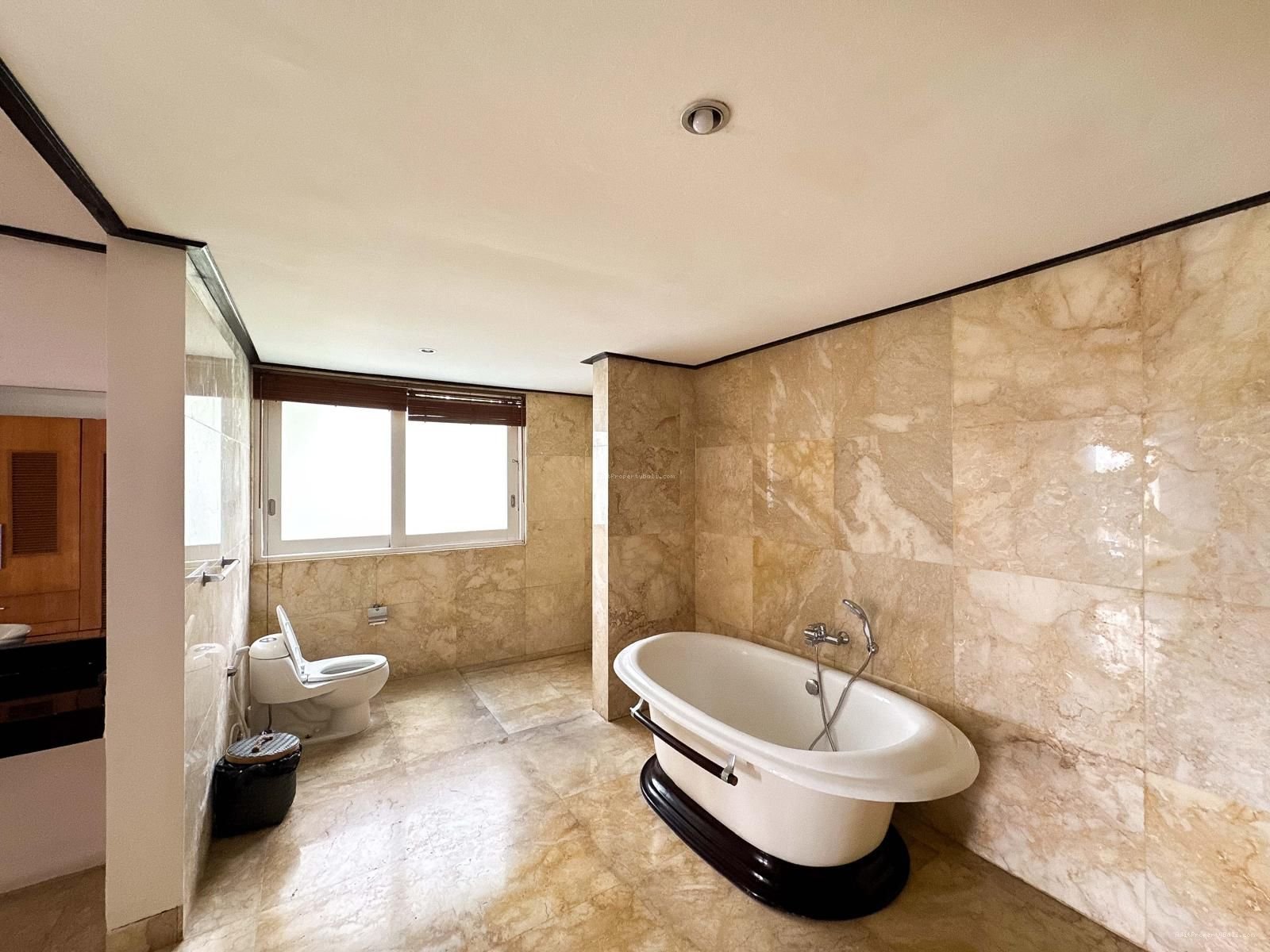 Villa Murah kayu tulang utara canggu