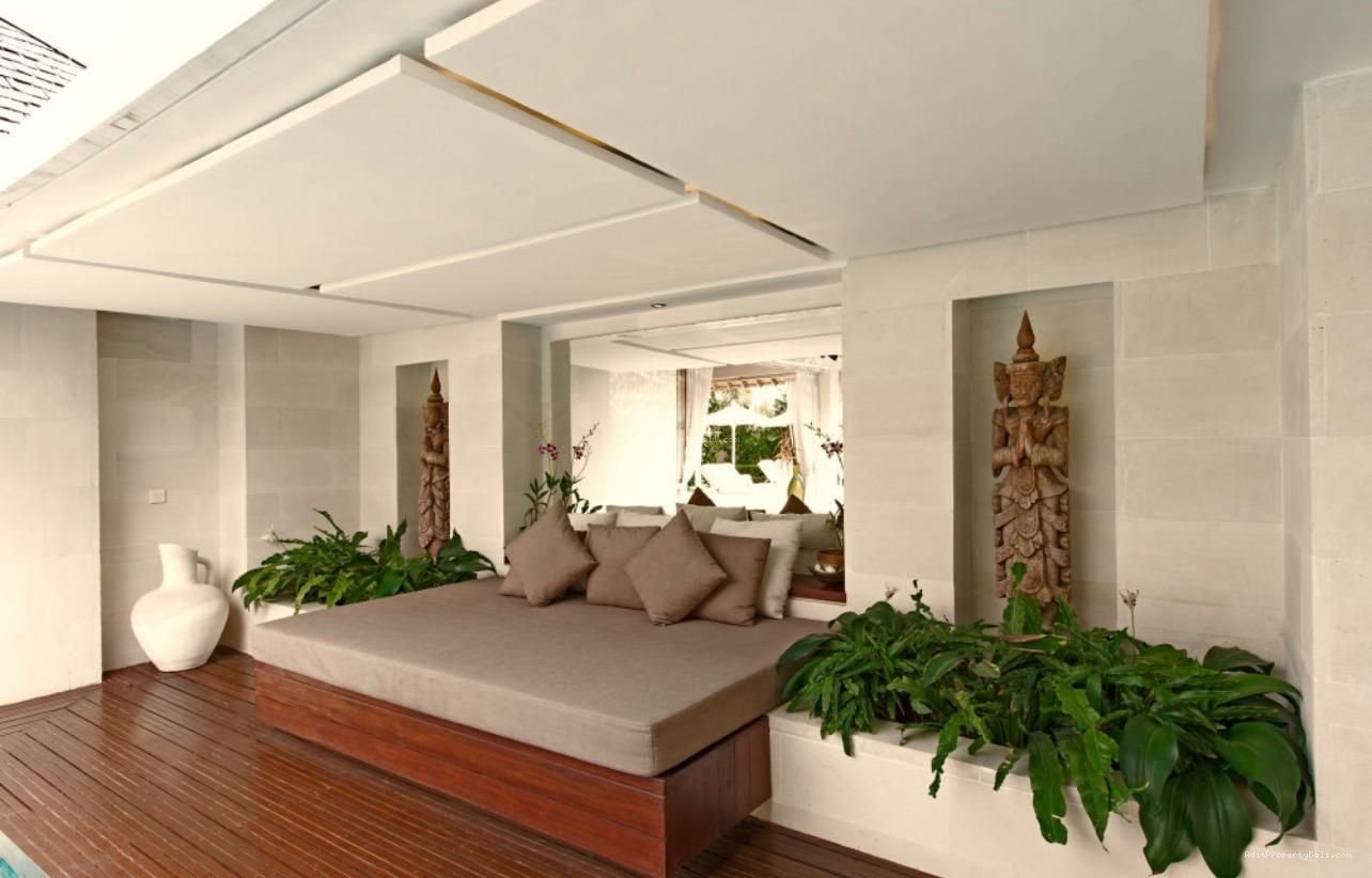 Villa Kayu Aya Seminyak Bali