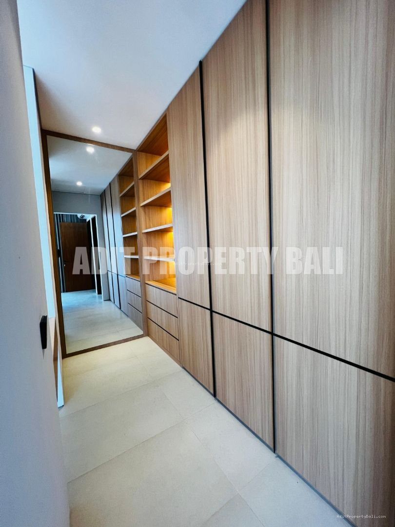 Villa Sunset Road Kuta Bali