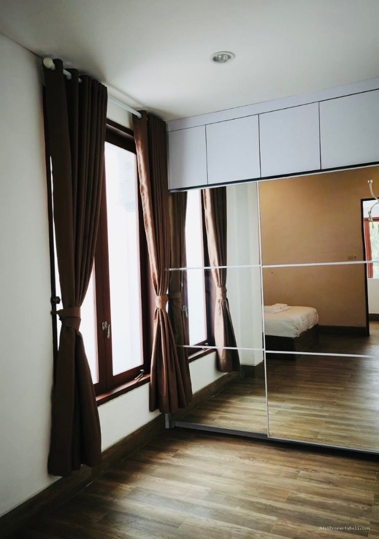 Villa Modern Style Taman Sari Kerobokan Badung