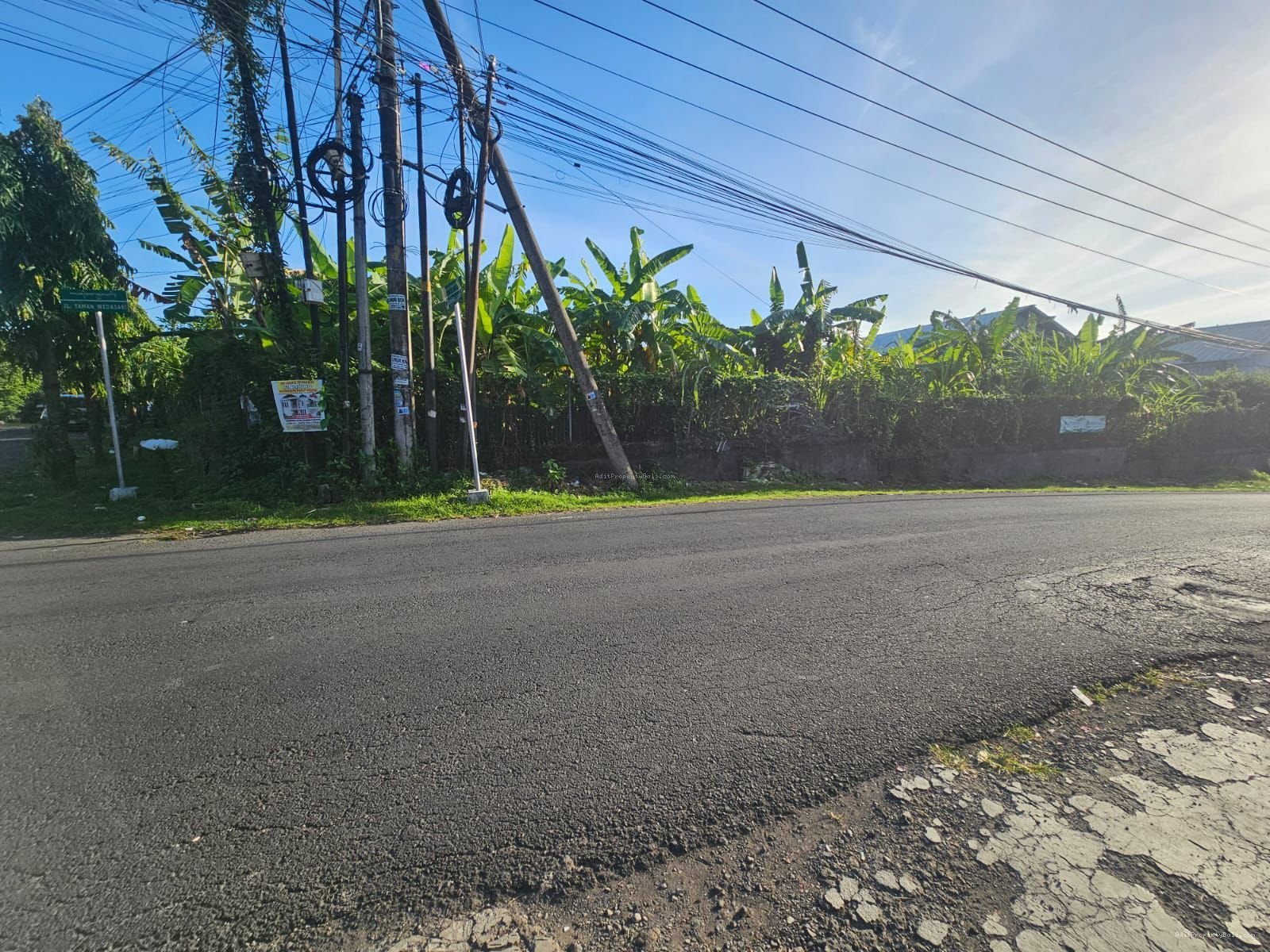 Tanah gunung catur denpasar