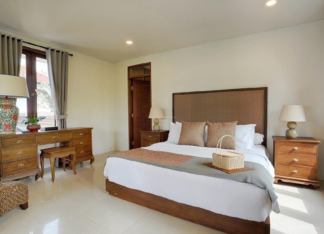 Villa Pantai Nyanyi Kediri Tabanan Bali