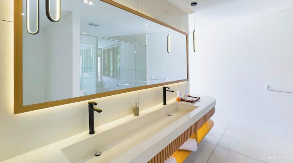 Villa 2 unit pantai berawa canggu