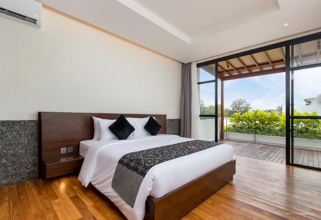Villa 3 unit semat berawa canggu