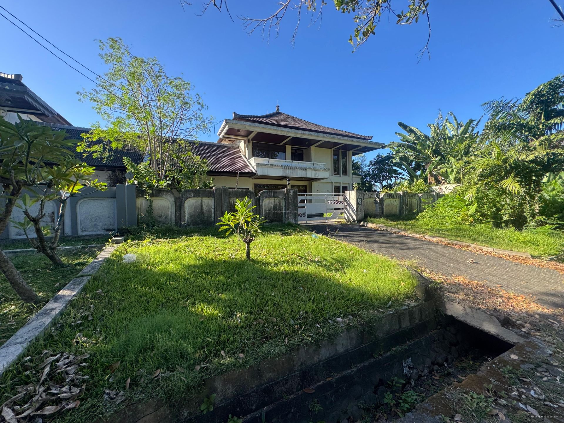 Rumah Raya Puputan Renon Denpasar