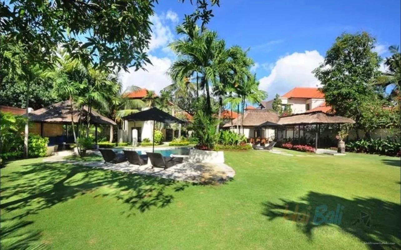Villa petitenge seminyak bali