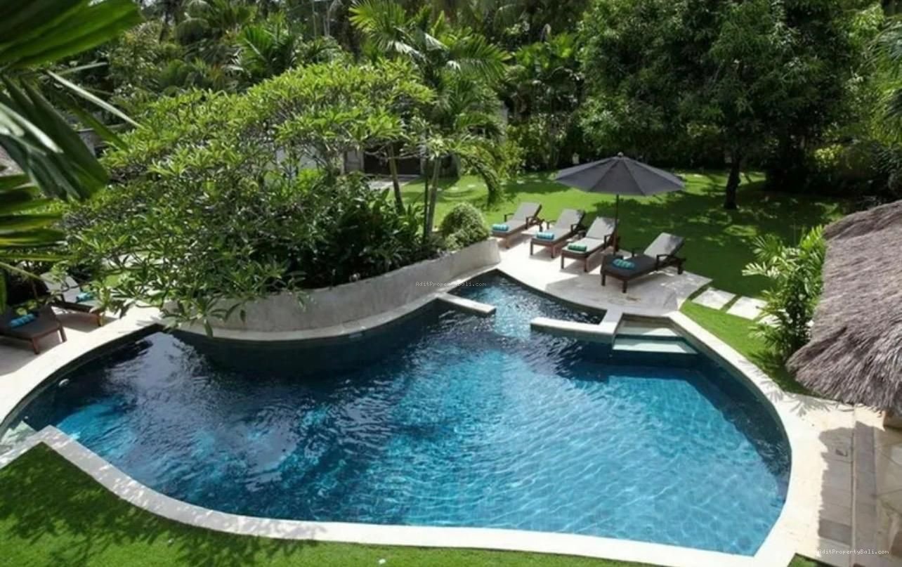 Villa petitenge seminyak bali