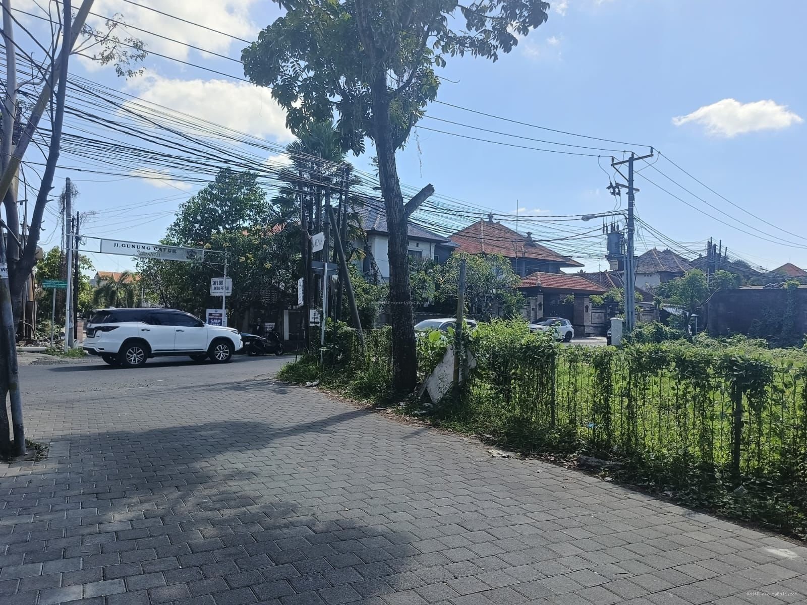 Tanah gunung catur denpasar bali
