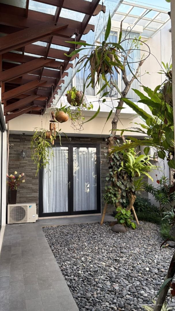 Rumah Mewah Citra Land Denpasar Utara