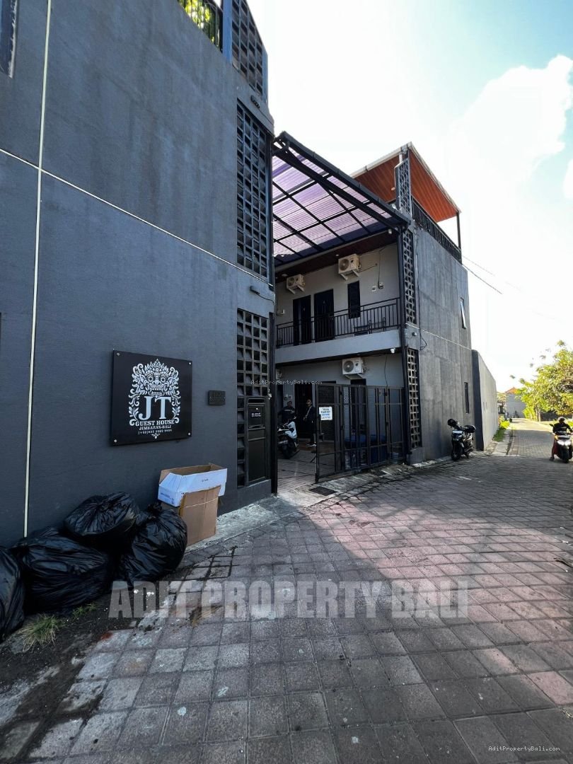 Kos Elite Mecutan Jimbaran Badung Bali