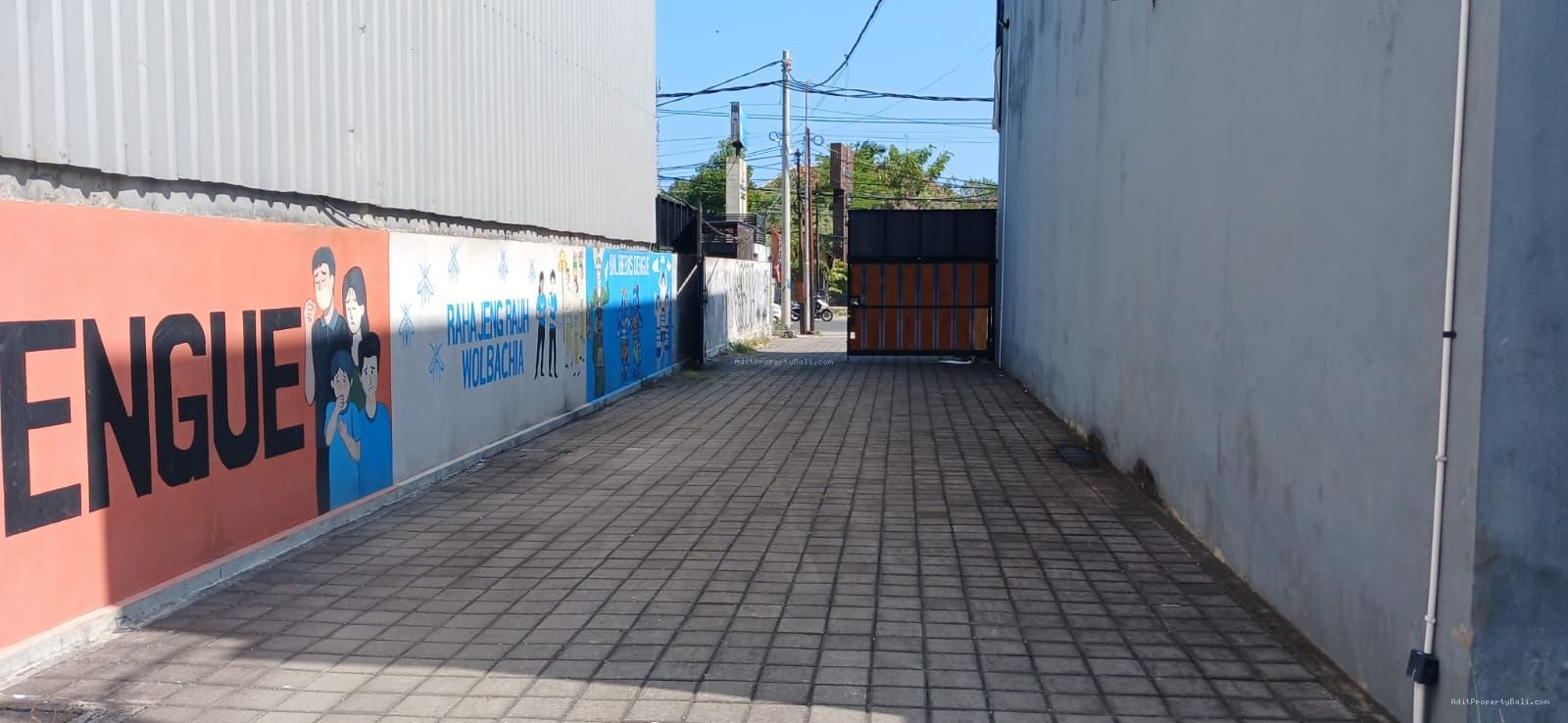 Gudang teuku umar barat denpasar
