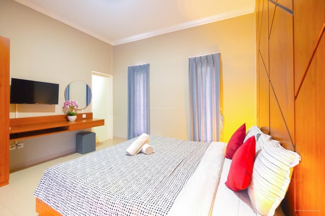 Villa Raya Canggu Kerobokan Badung Bali