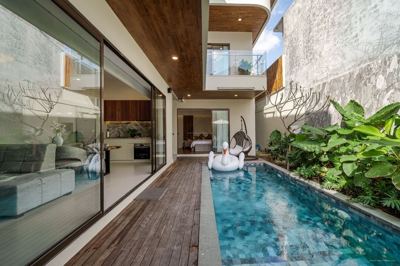 Villa cental seminyak badung bali