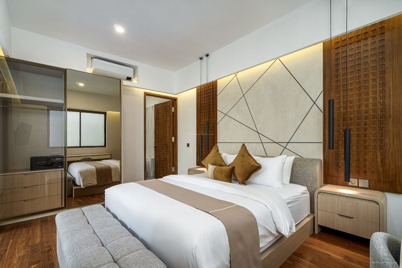 Villa cental seminyak badung bali