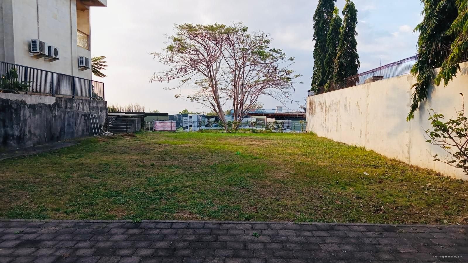 Tanah view golf pecatu graha kuta selatan