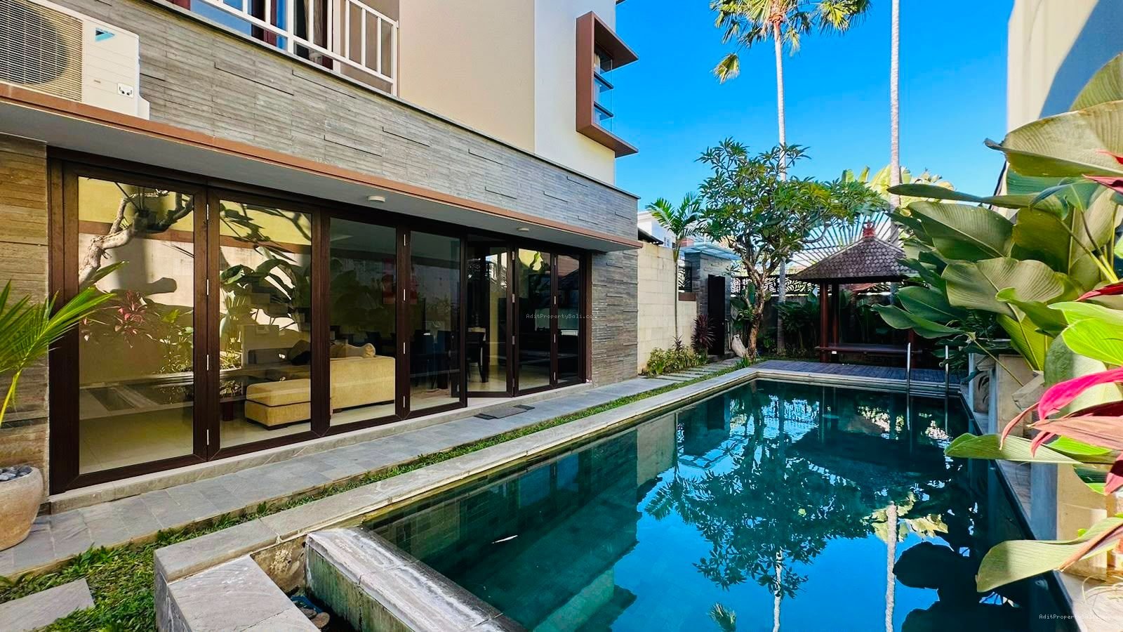 Villa saraswati seminyak