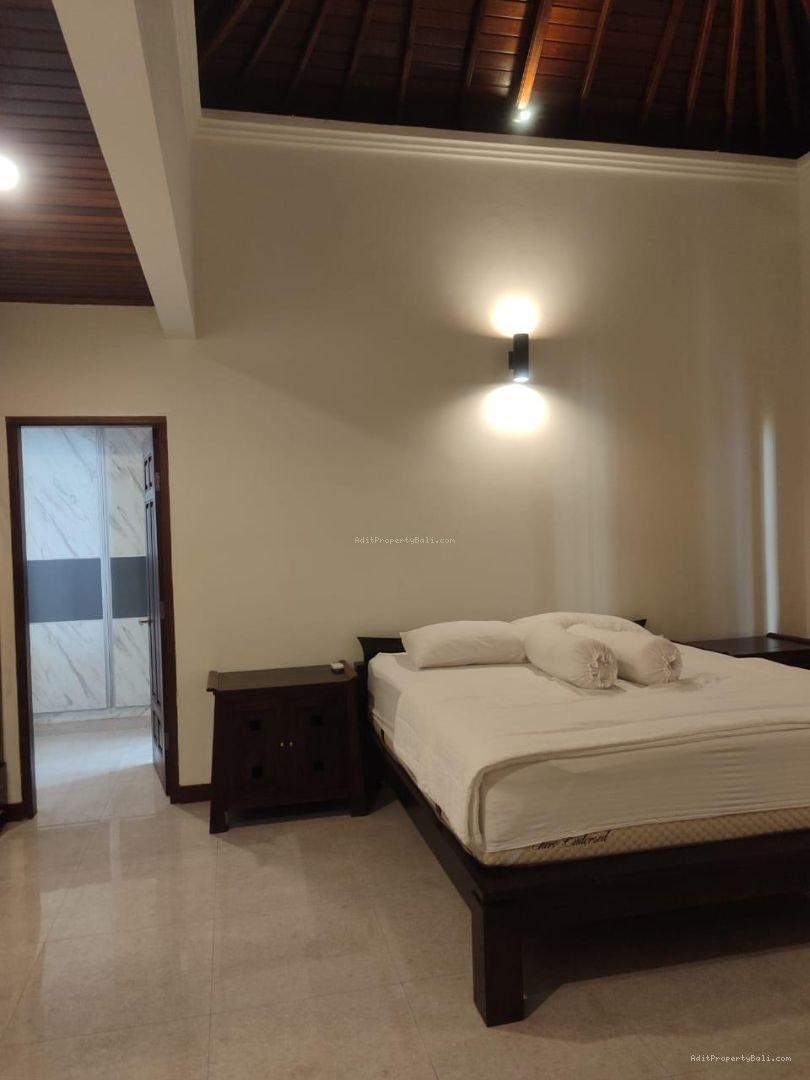 Villa modern pantai berawa canggu bali